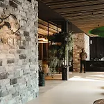 Le Sanglier Des Ardennes 5*