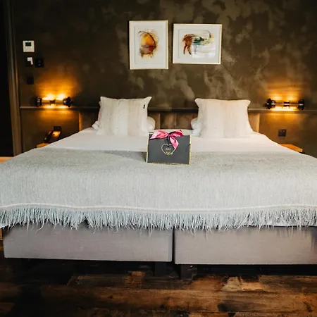 Le Sanglier Des Ardennes Hotel 5*