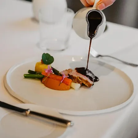 Hotel Le Sanglier Des Ardennes 5*