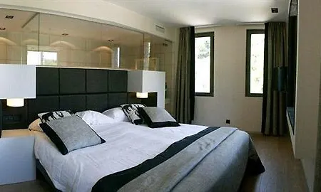 Hotel Le Sanglier Des Ardennes 5*
