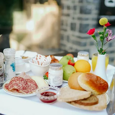 Hotel Le Sanglier Des Ardennes 5*